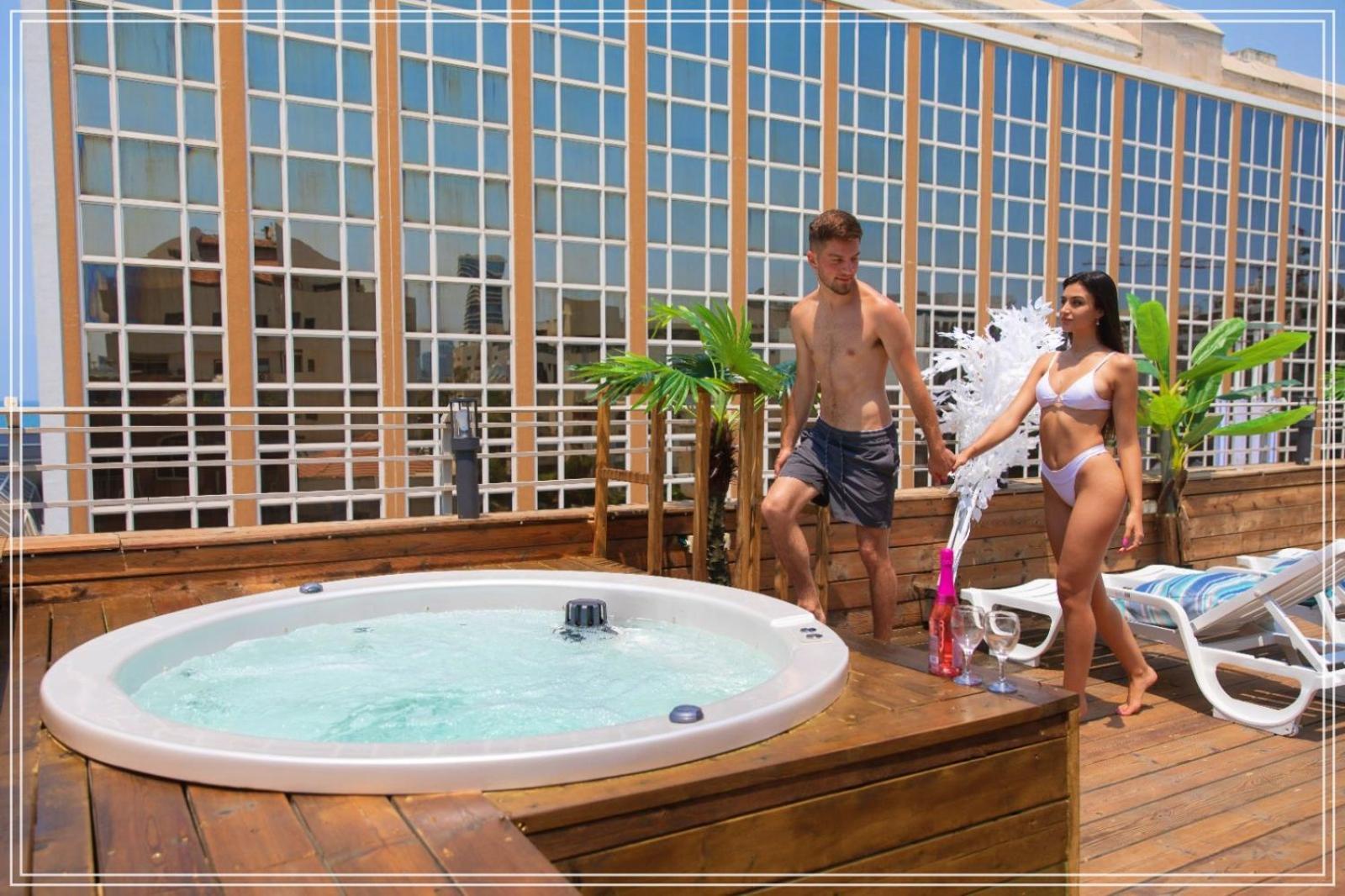 Dream Beach 98 Hotel And Spa Tel Aviv Exterior foto